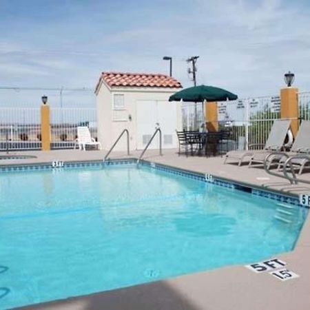 Econo Lodge Inn & Suites El Paso Kemudahan gambar
