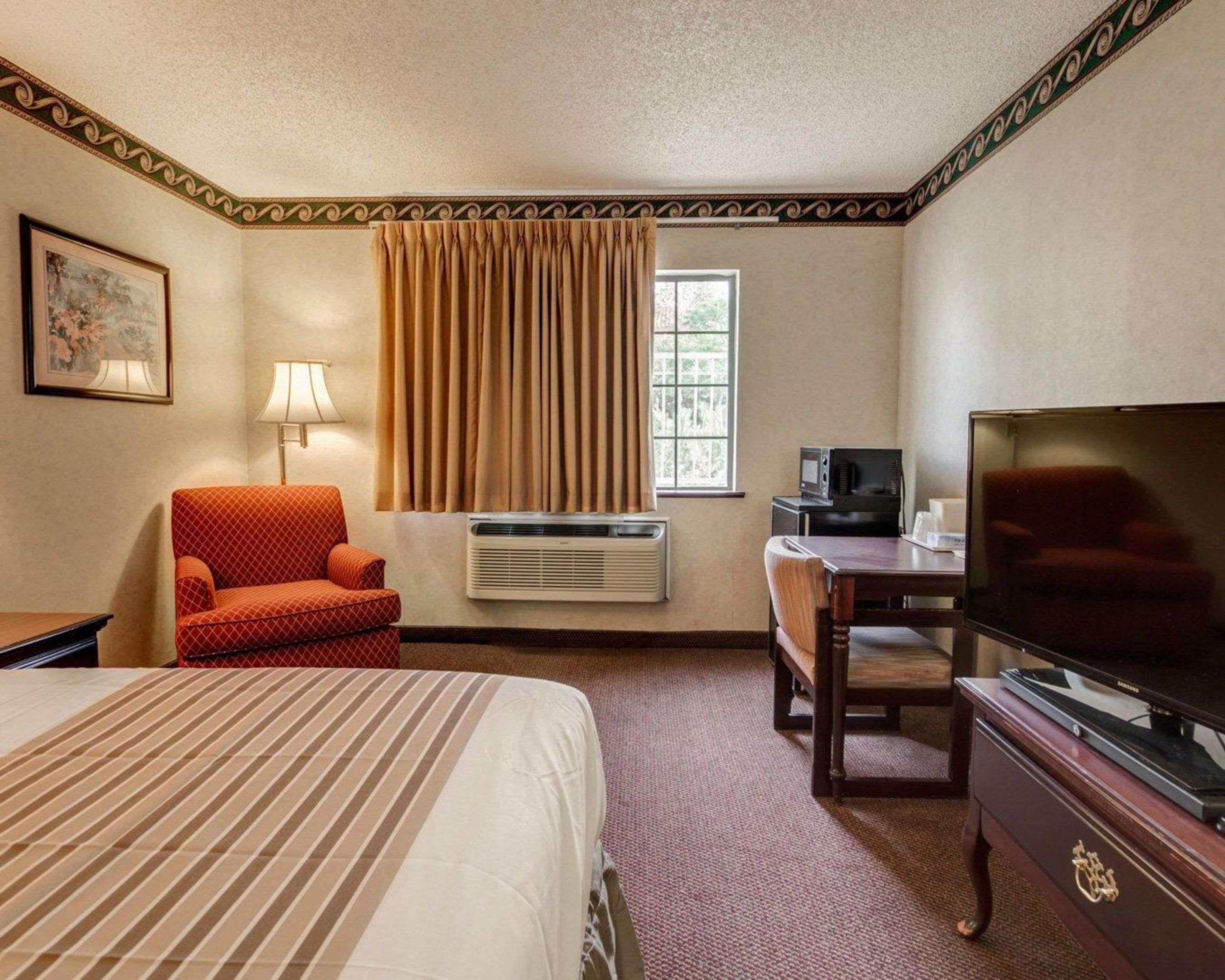 Econo Lodge Inn & Suites El Paso Luaran gambar