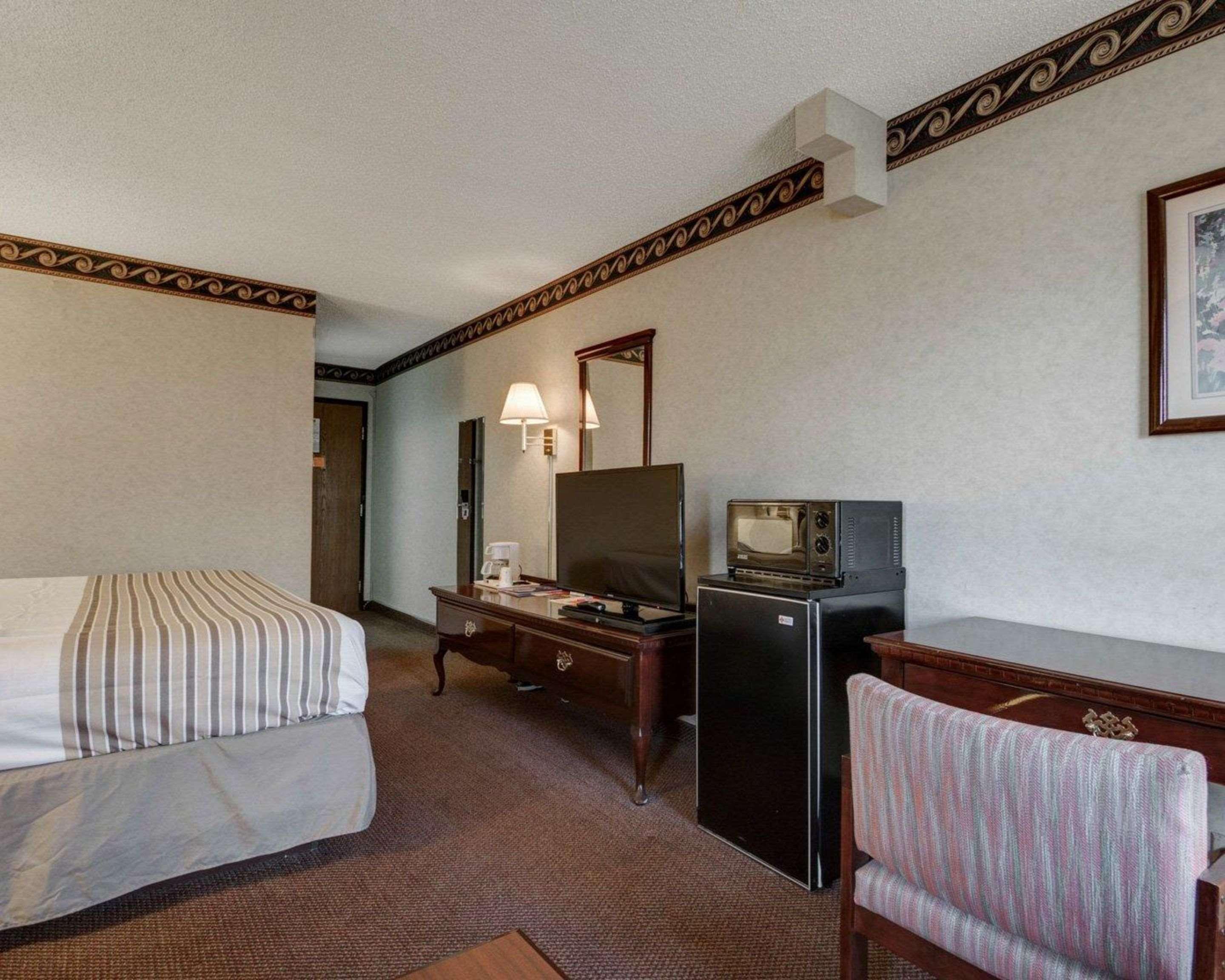 Econo Lodge Inn & Suites El Paso Luaran gambar