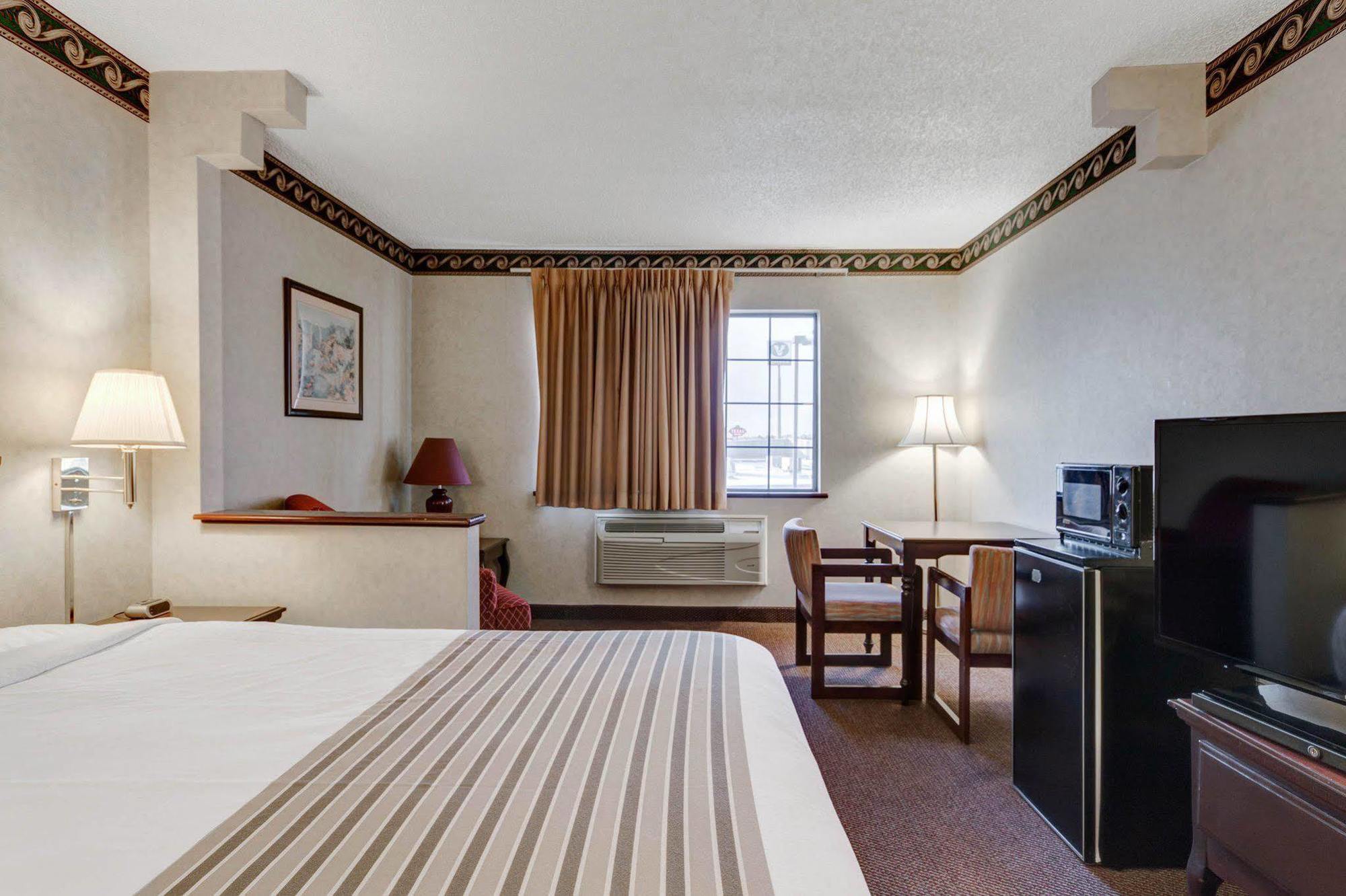 Econo Lodge Inn & Suites El Paso Luaran gambar